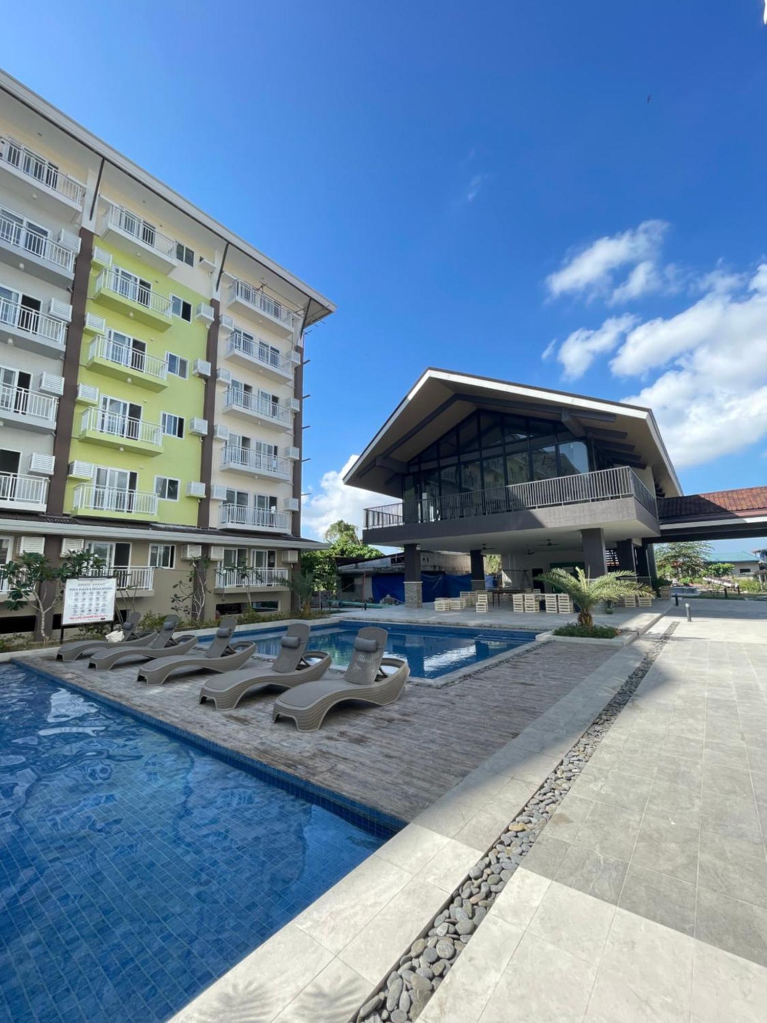 מקטאן Travelers Delight Amani Grand Resort Residences 3-5Mins From Airport מראה חיצוני תמונה